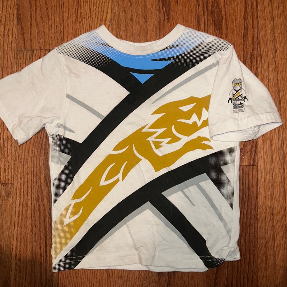 Size 4 Lego ninjago shirt
